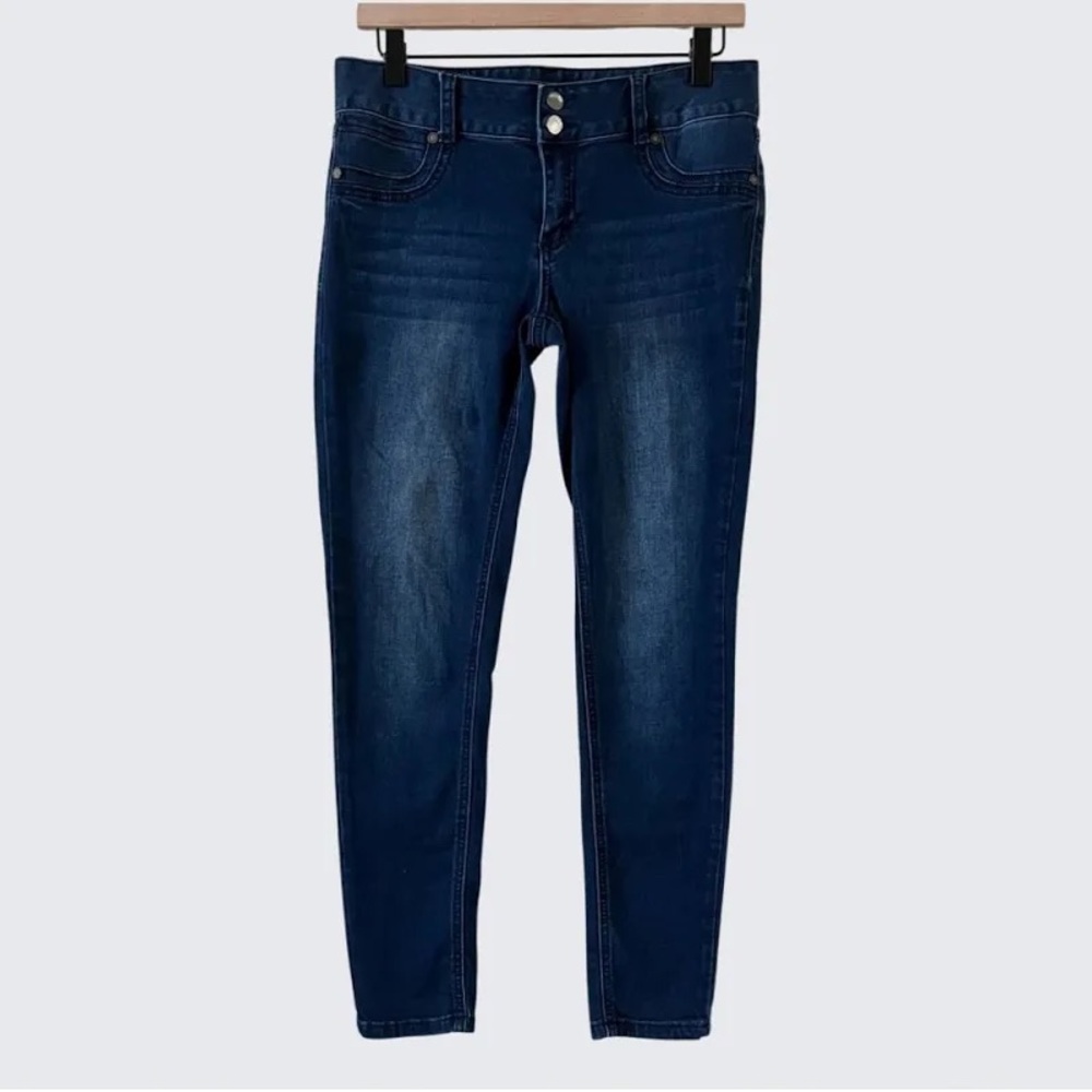 Rue21 Freedom Flex Mid-Rise Jegging